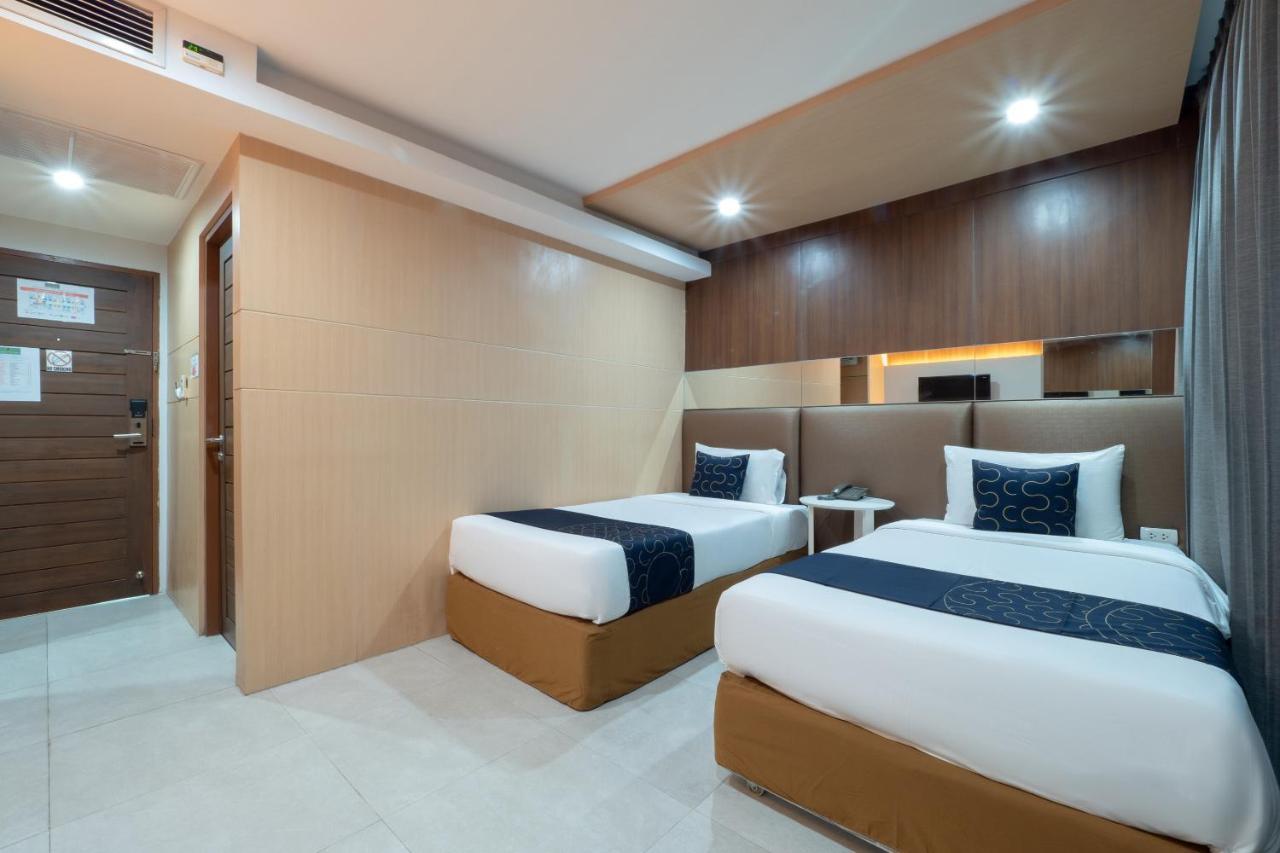 Capital O 1088 Golden Dragon Beach Resort Bang Lamung Exterior foto